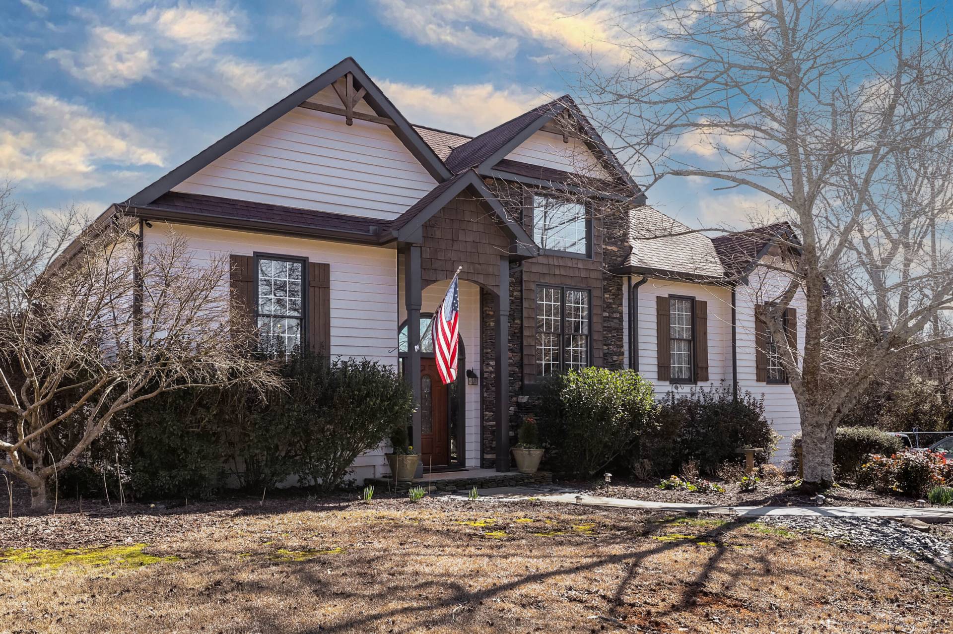 Exterior Front Yard Real Estate Photograph Property Listing